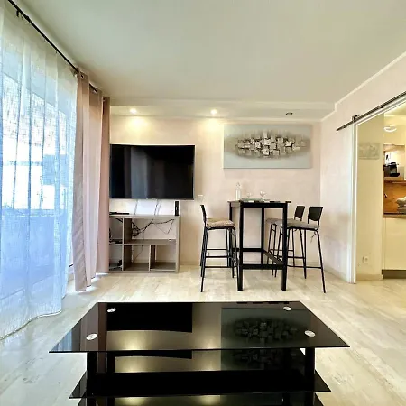 Studio, Piscine, Vue Proche Monaco Apartment